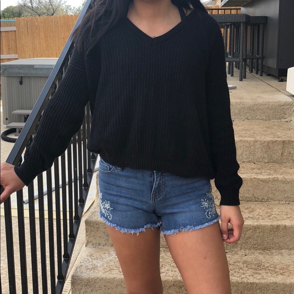 Black forever 21 sweater